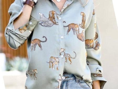 Animal button up blouse Supply